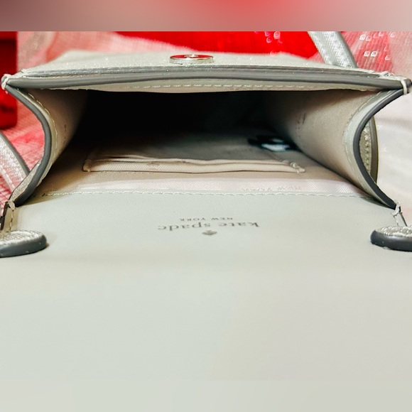 🎁 NWT Kate Spade Metallic Silver Crossbody (retail $199) *Discounted shipping - Picture 9 of 13